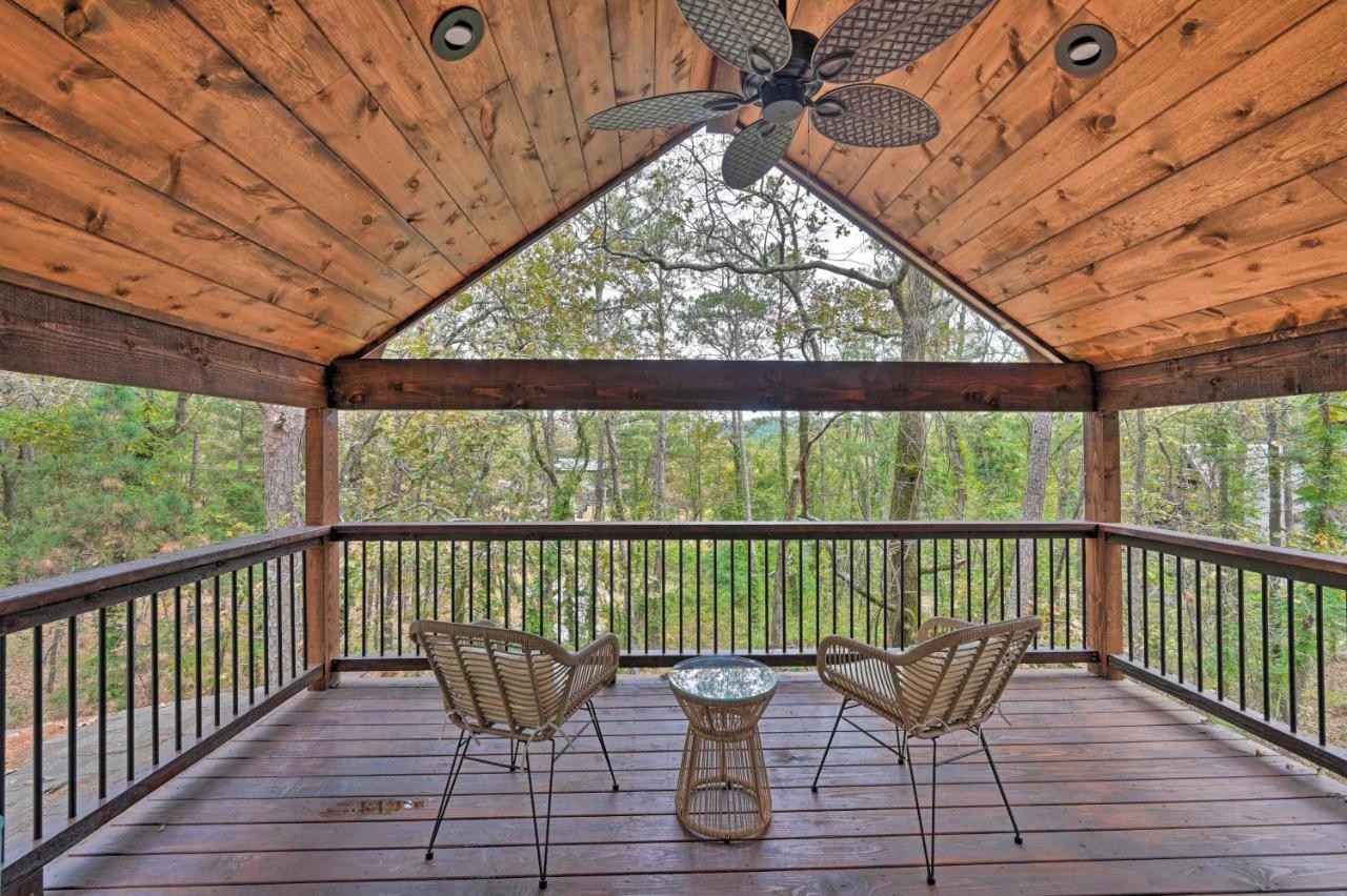 Tudor-Style Broken Bow Cottage With Hot Tub And Decks! Stephens Gap Kültér fotó